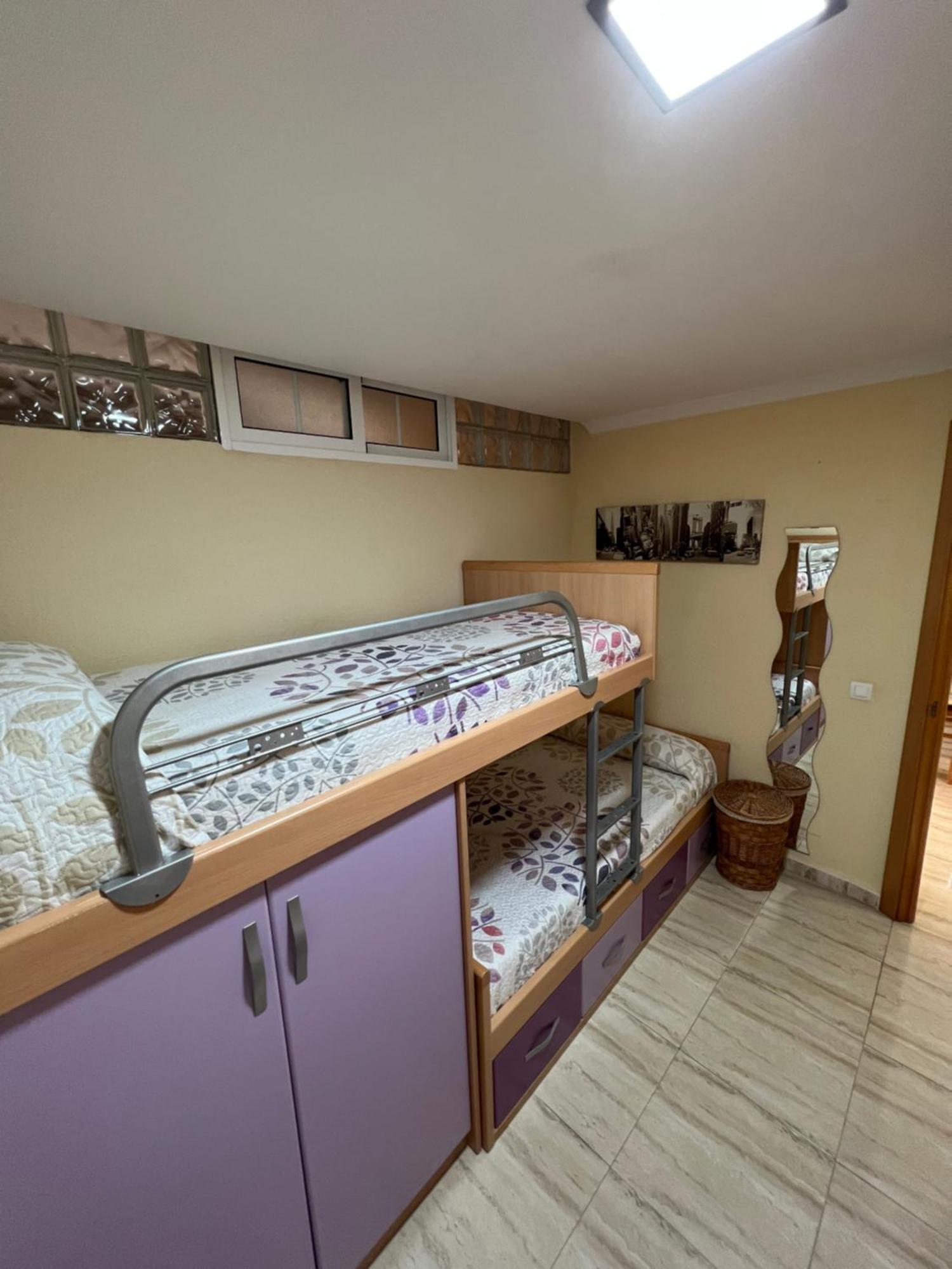 Apartamento Piramides กาเลตา เด เวเลซ ภายนอก รูปภาพ